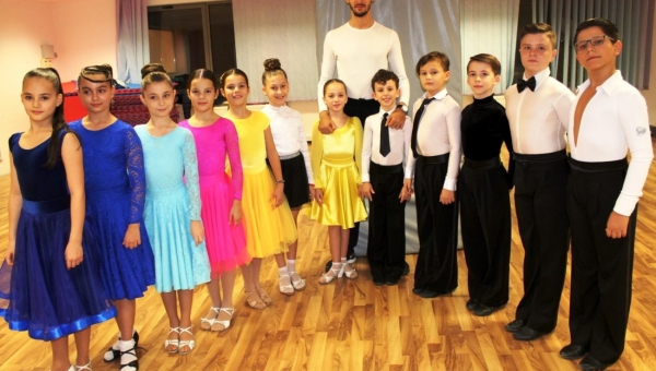 Ei vor dansa în 2018, pentru Unirea Dobroești!